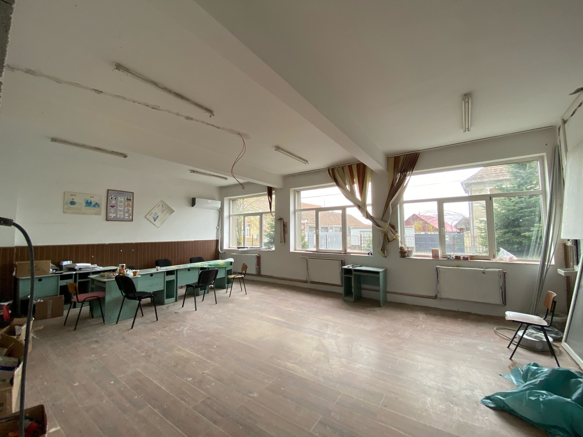 Înainte — instalații degradate